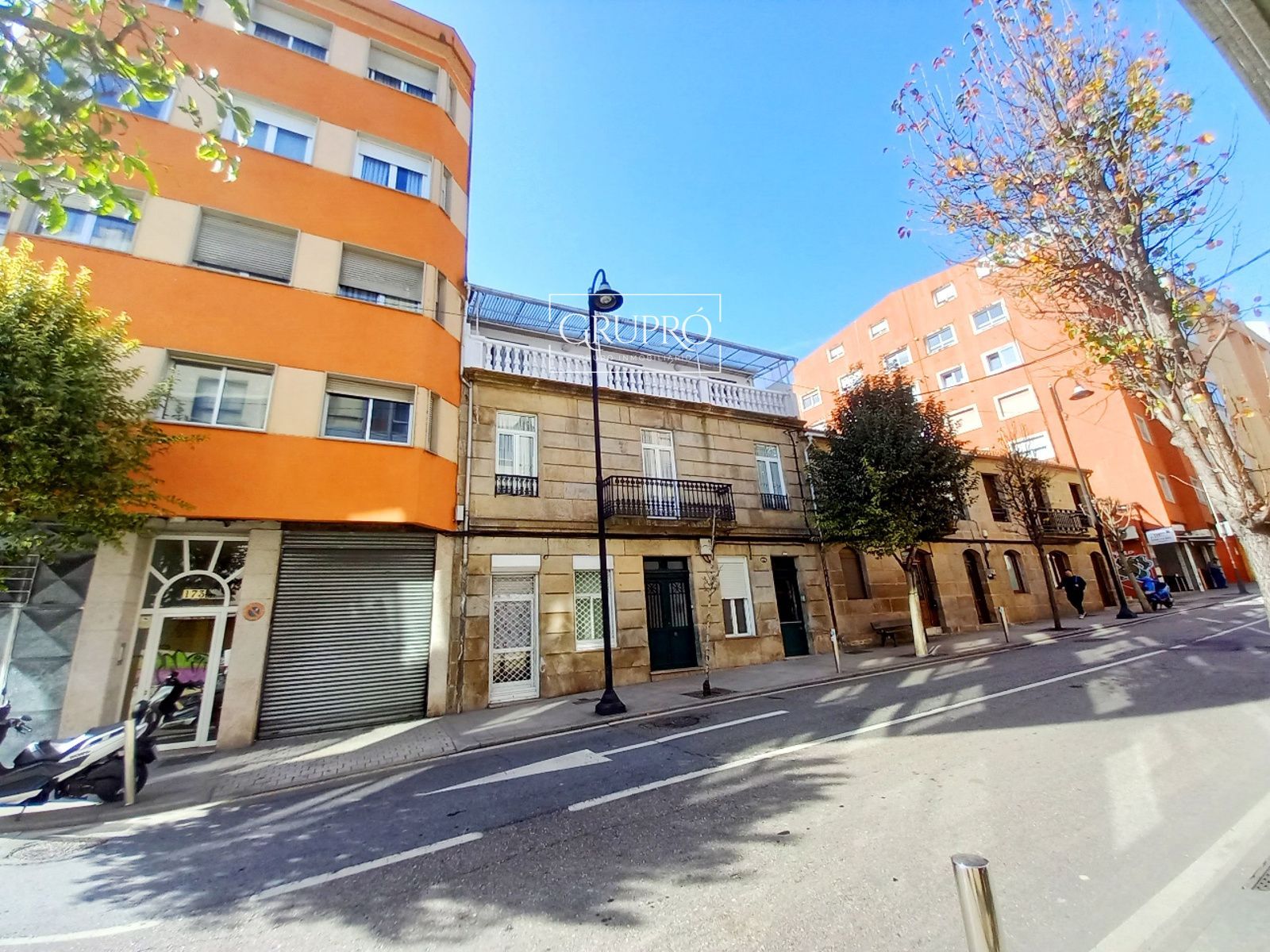 PISO DE 3 HABITACIONES AMUEBLADO EN TOMÁS ALONSO (BOUZAS)