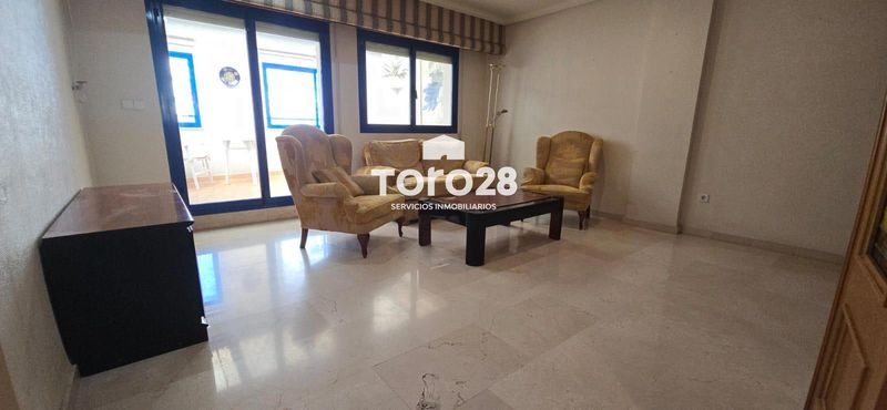 Flat for sale and rent Alicante/Alacant, Alicante. Ref: 1474. Inmobiliaria Toro28 S.L.