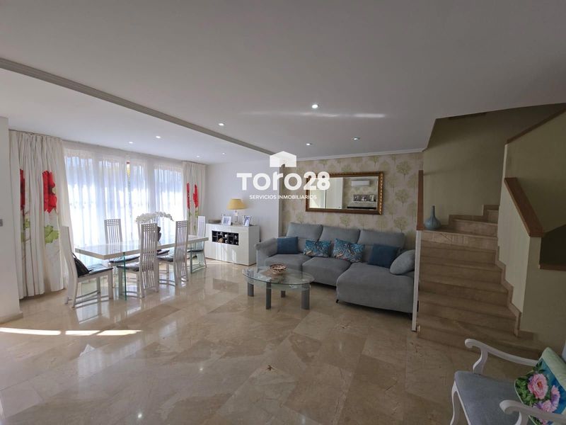 Adosado en venta Monforte Del Cid, Alicante. Ref: 1656. Inmobiliaria Toro28 S.L.