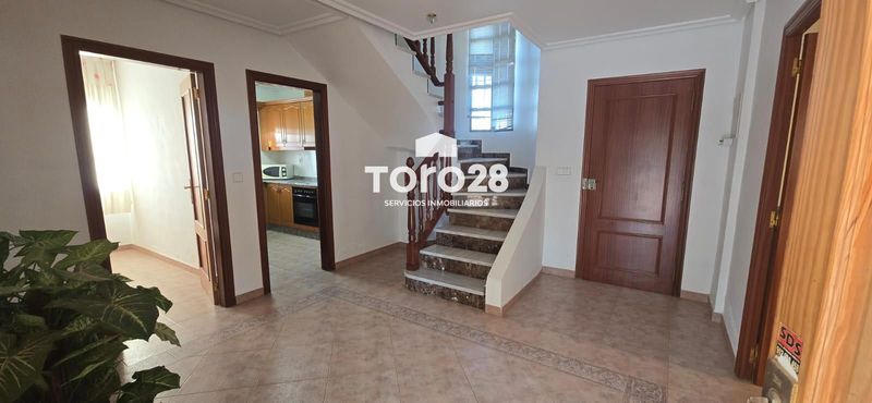 Chalet Independiente en venta Elche/Elx, Alicante. Ref: 1690. Inmobiliaria Toro28 S.L.