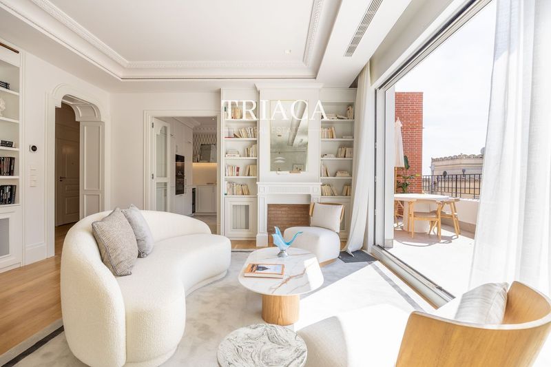 Penthouse for sale Madrid. Ref: 1021. Triaca Real Estate