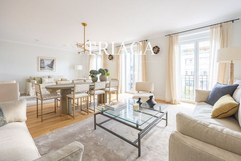 Flat for sale Madrid. Ref: 1026. Triaca Real Estate
