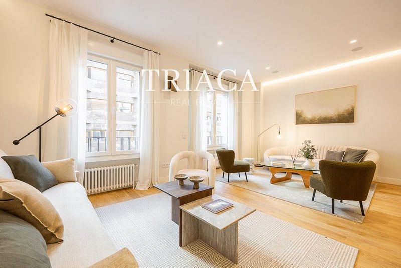 Flat for sale Madrid. Ref: 1083. Triaca Real Estate