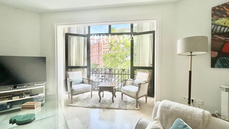 Flat for sale Madrid. Ref: 1353. Triaca Real Estate