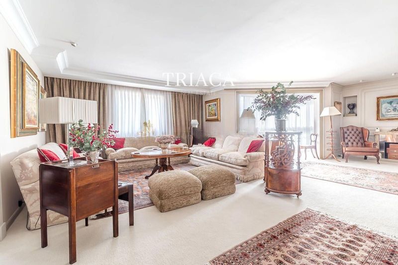 Penthouse for sale Madrid. Ref: 1418. Triaca Real Estate