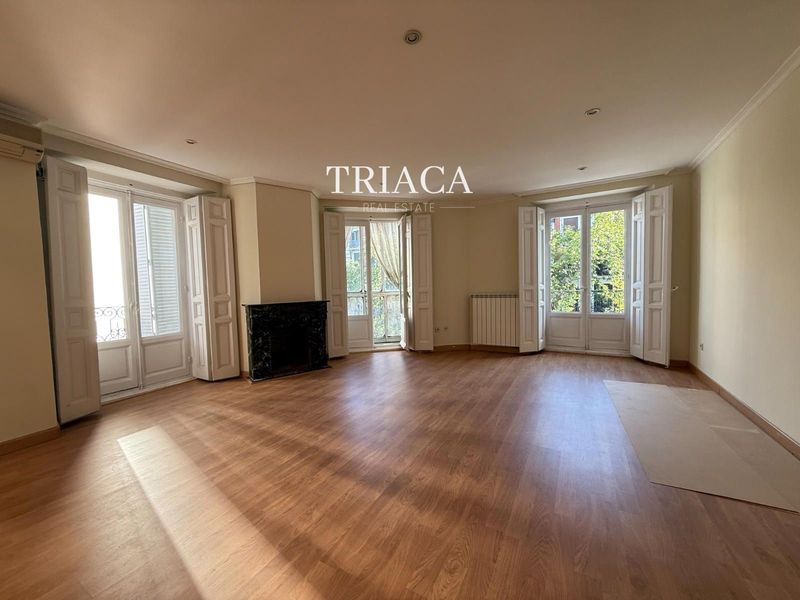 Flat for sale Madrid. Ref: 1697. Triaca Real Estate