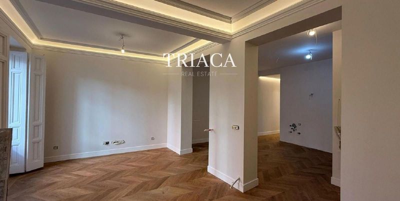 Flat for sale Madrid. Ref: 1876. Triaca Real Estate