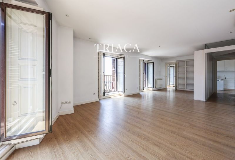 Flat for sale Madrid. Ref: 1885. Triaca Real Estate