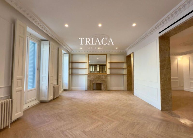 Flat for sale Madrid. Ref: 1899. Triaca Real Estate