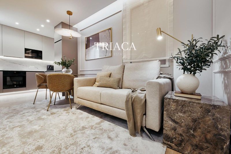 Flat for sale Madrid. Ref: 1915. Triaca Real Estate