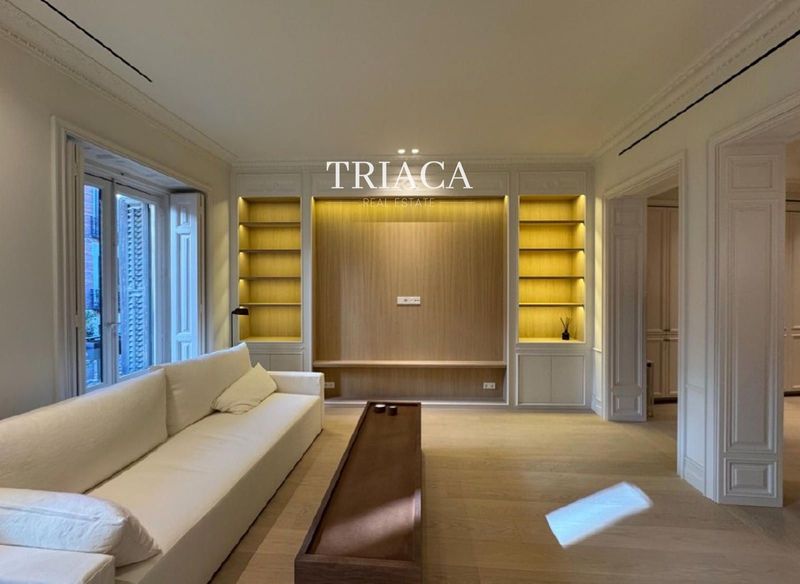 Flat for sale Madrid. Ref: 1927. Triaca Real Estate