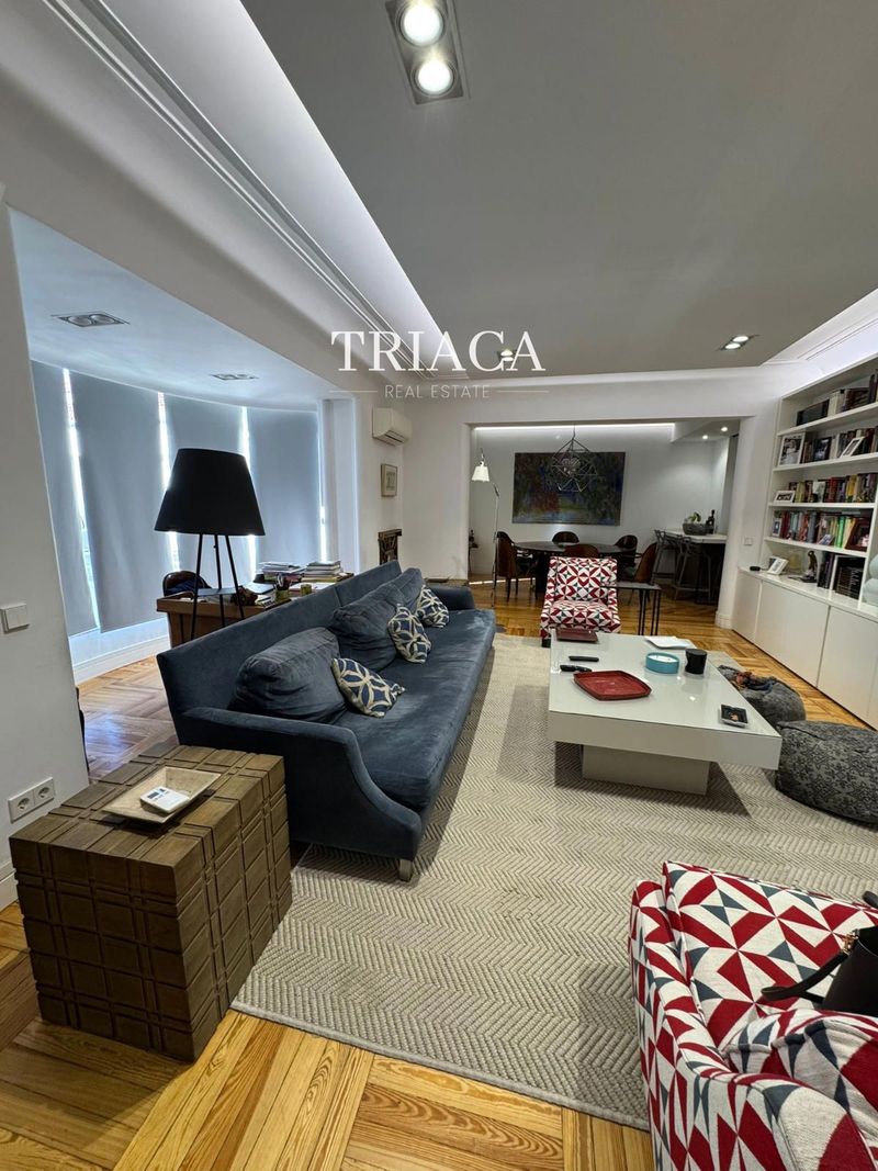 Penthouse for sale Madrid. Ref: 1932. Triaca Real Estate