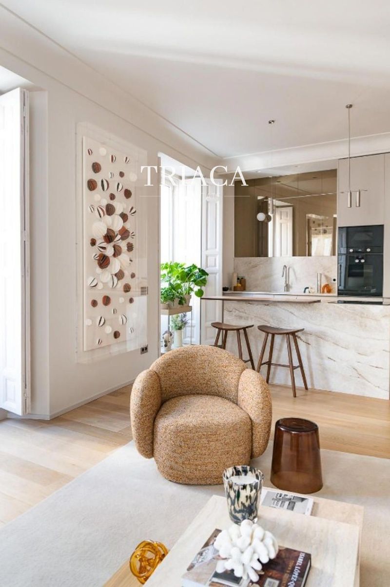 Flat for sale Madrid. Ref: 2052. Triaca Real Estate