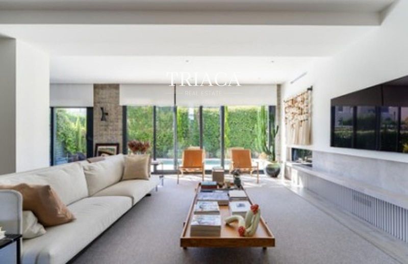 Detached Villa for sale Madrid. Ref: 2069. Triaca Real Estate