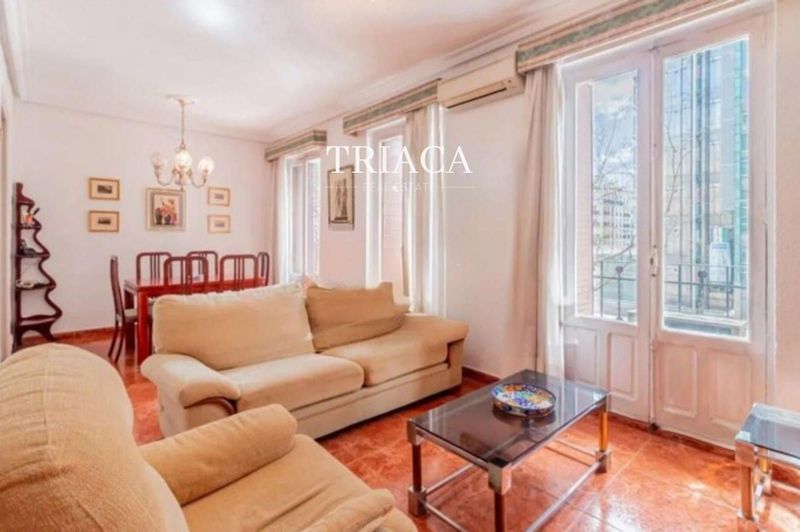 Flat for sale Madrid. Ref: 2072. Triaca Real Estate
