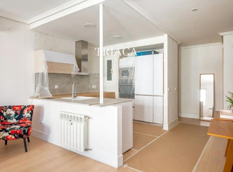 Flat for sale Madrid. Ref: 2090. Triaca Real Estate