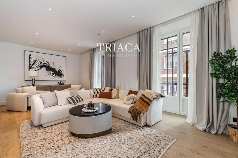 Flat for sale Madrid. Ref: 2105. Triaca Real Estate