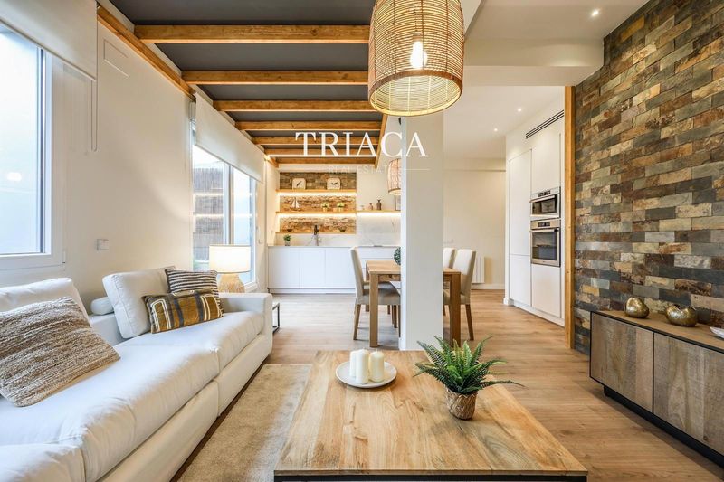 Ático en venta Madrid. Ref: 2271. Triaca Real Estate