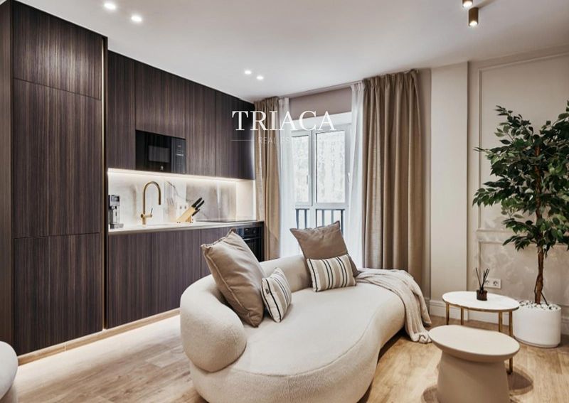 Piso en venta Madrid. Ref: 2402. Triaca Real Estate