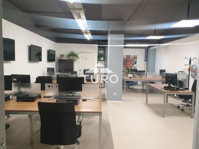 Edifici Singular en venda Esplugues de Llobregat, Barcelona. Ref: 2143. Turó Property Services