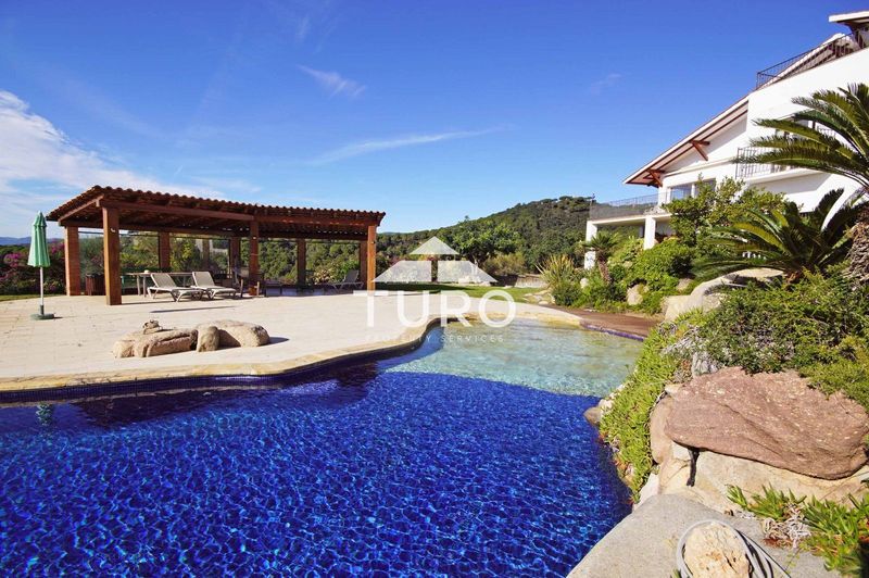 Cases en venda Canet De Mar, Barcelona. Ref: 2237. Turó Property Services