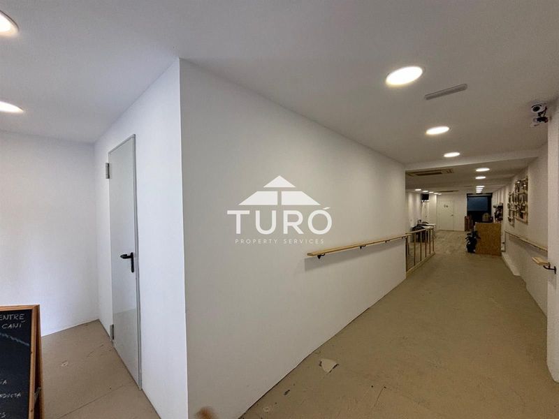 Local Comercial en venda Barcelona. Ref: 2260. Turó Property Services