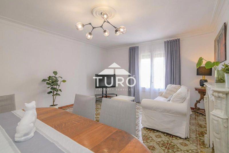 Pis en venda Barcelona. Ref: 2345. Turó Property Services