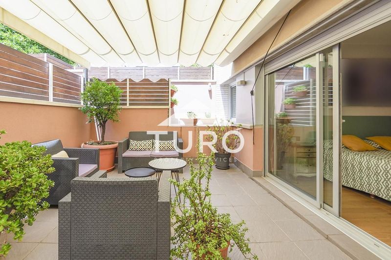 Pis en venda Barcelona. Ref: 2365. Turó Property Services