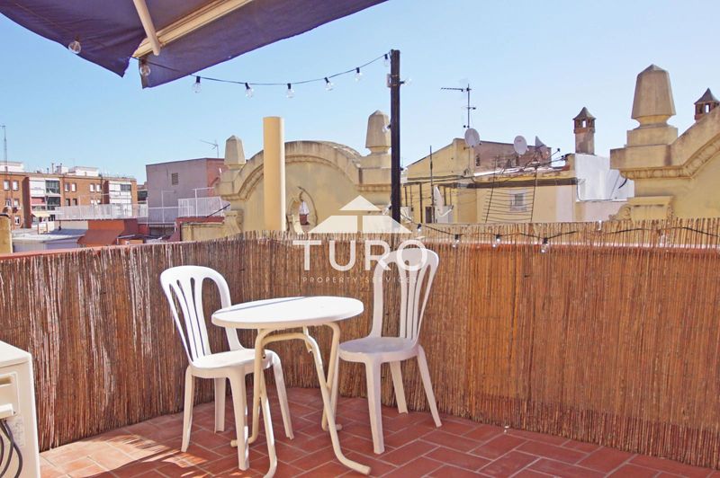 Penthouse for rent Barcelona. Ref: 2380. Turó Property Services