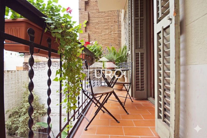 Pis en venda Barcelona. Ref: 2409. Turó Property Services