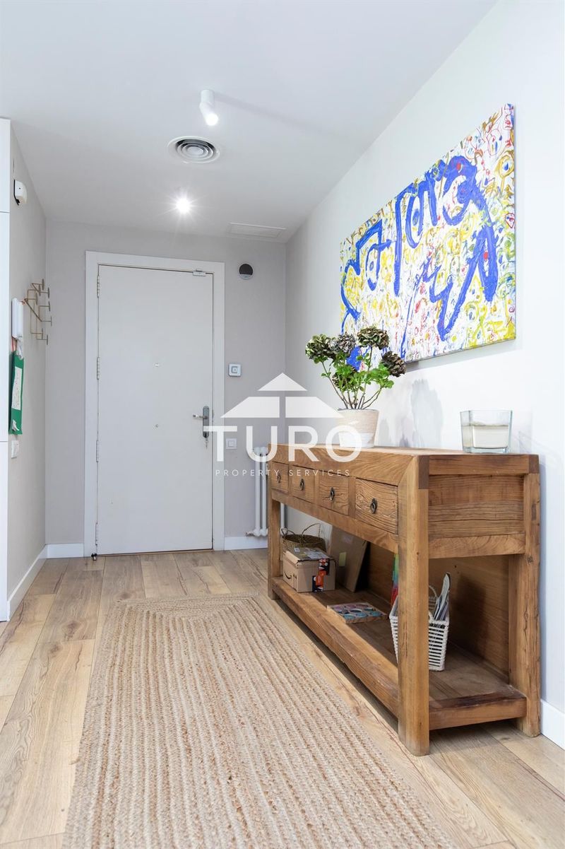 Flat for sale Barcelona. Ref: 2452. Turó Property Services