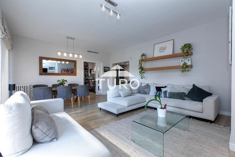 Pis en venda Barcelona. Ref: 2452. Turó Property Services