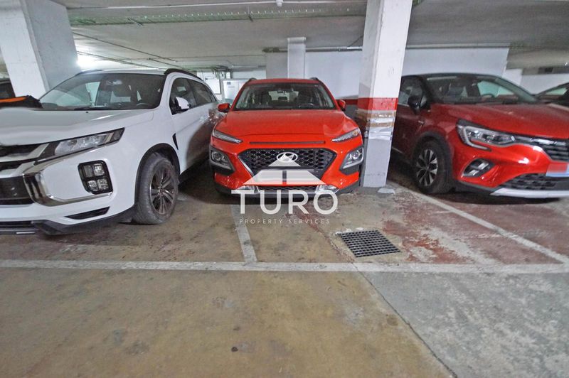 Garaje en venta Barcelona. Ref: 2460. Turó Property Services