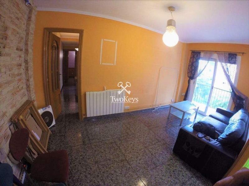 Piso en venta  en Badalona, Barcelona . Ref: 1757. TwoKeys