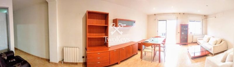 Piso en venta  en Badalona, Barcelona . Ref: 1943. TwoKeys