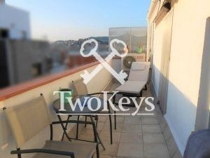 Dachgeschoss zu vermieten Badalona, Barcelona. Ref: 2035. TwoKeys