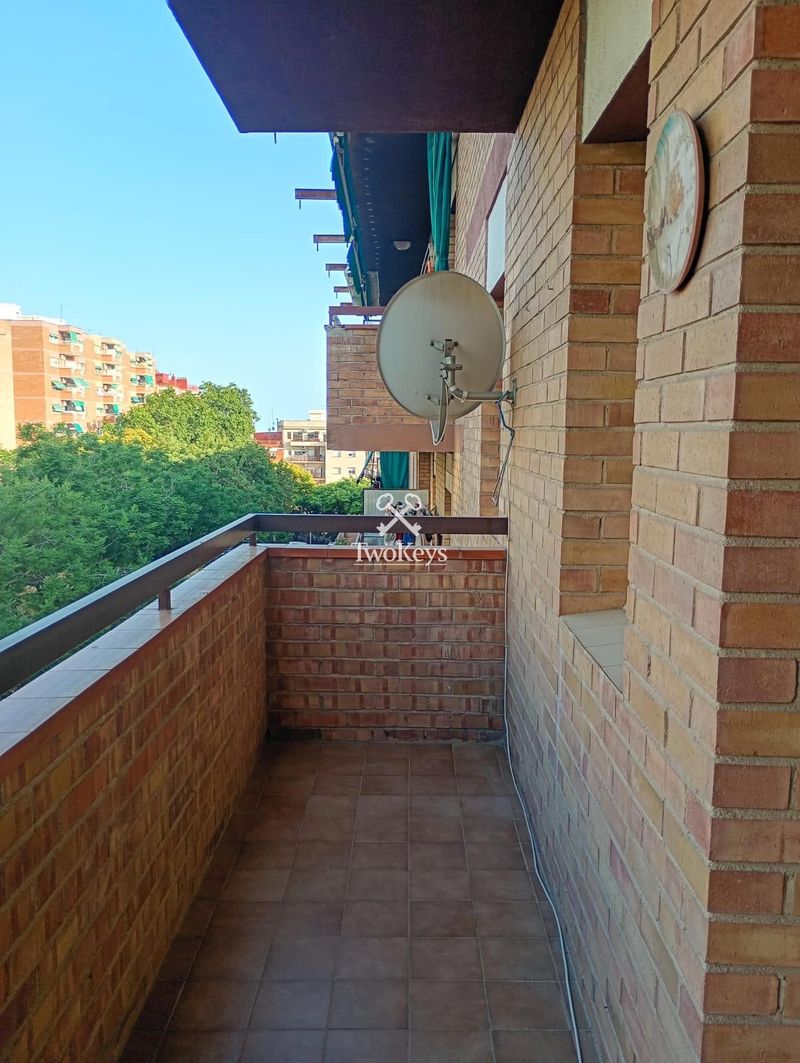 Piso en venta  en Badalona, Barcelona . Ref: 2326. TwoKeys