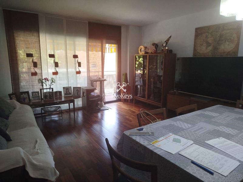 Appartement en vente  á Badalona, Barcelona . Ref: 2338. TwoKeys