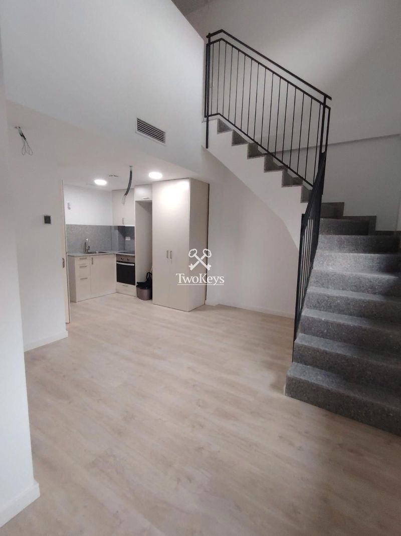 Dúplex en venta  en Badalona, Barcelona . Ref: 2347. TwoKeys