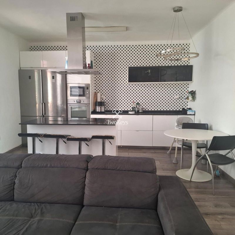 Casa en venta  en Badalona, Barcelona . Ref: 2371. TwoKeys
