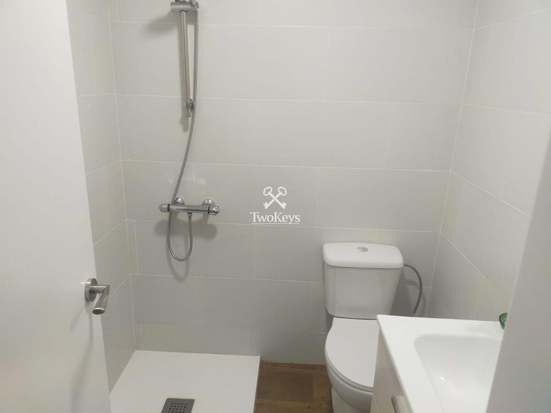 Piso en venta  en Badalona, Barcelona . Ref: 2374. TwoKeys