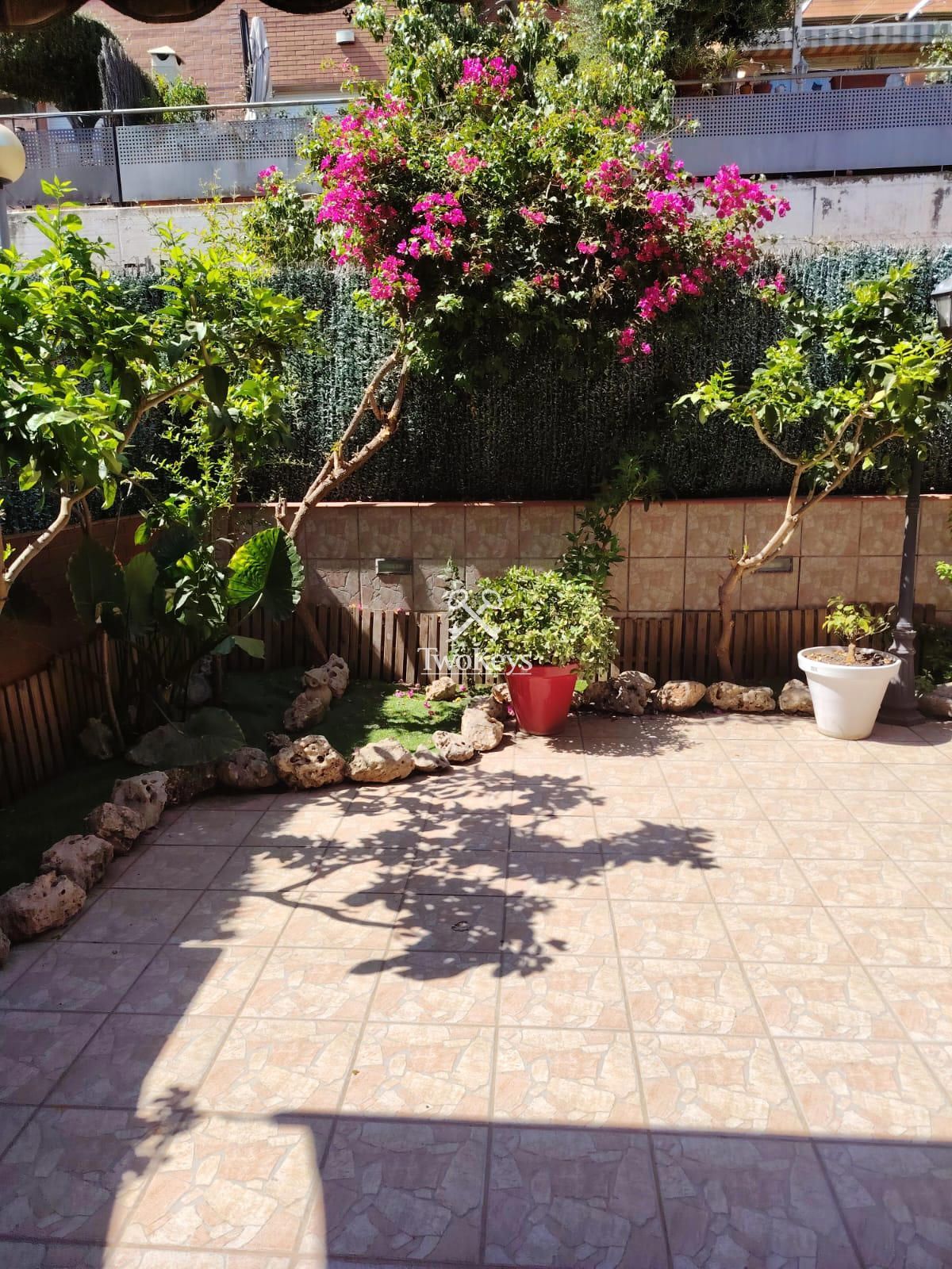 Casa en venta Badalona, Barcelona. Ref: 2379. TwoKeys