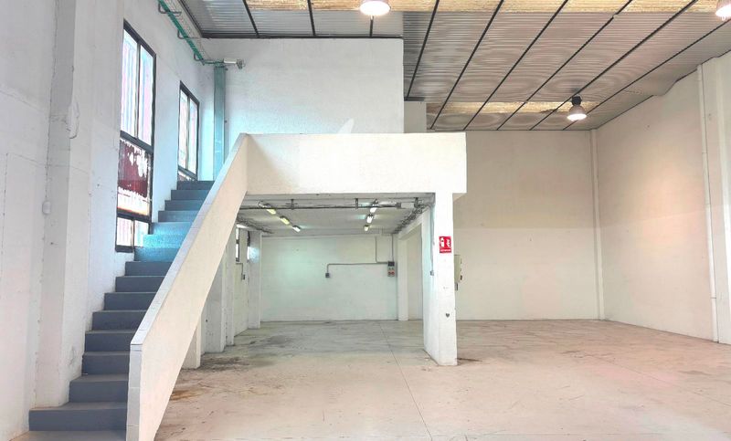 Nave Industrial en alquiler Polinya, Barcelona. Ref: 1008. UBICAT, NAUS INDUSTRIALS