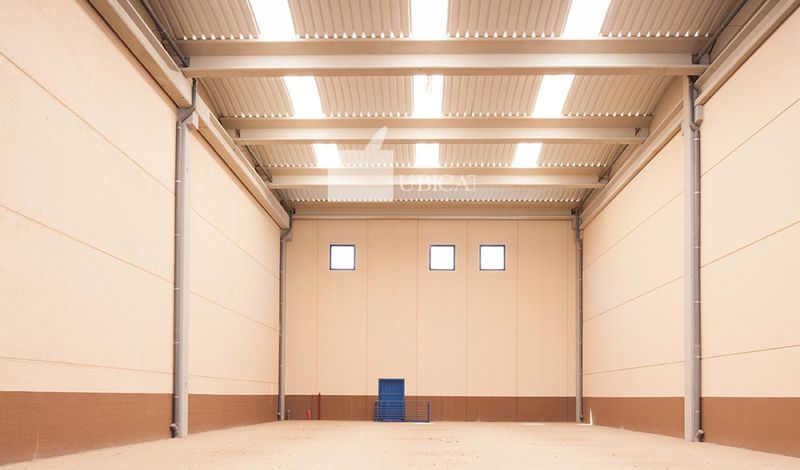 Nave Industrial en alquiler Valls, Tarragona. Ref: 1064. UBICAT, NAUS INDUSTRIALS