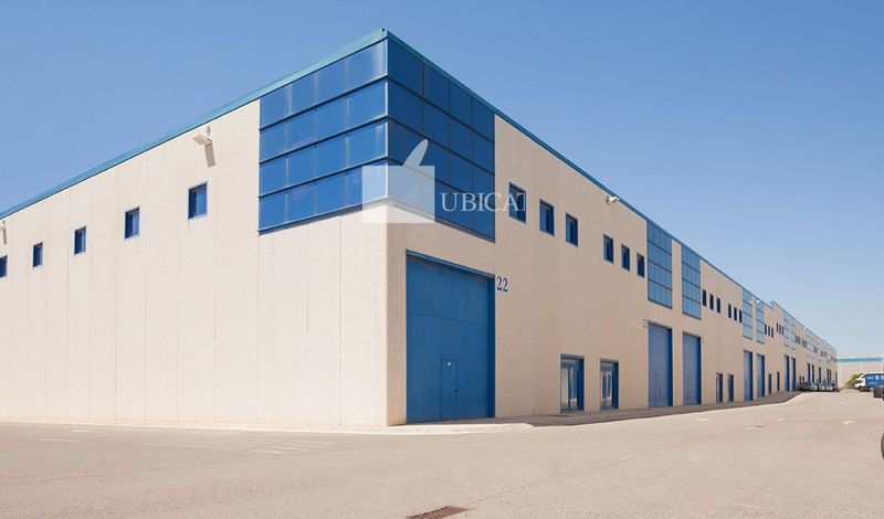 Nave Industrial en alquiler Valls, Tarragona. Ref: 1068. UBICAT, NAUS INDUSTRIALS