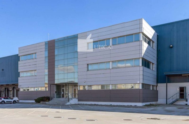 Nave Industrial en alquiler Valls, Tarragona. Ref: 1144. UBICAT, NAUS INDUSTRIALS