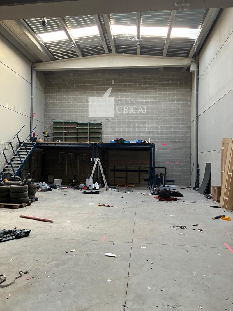 Nave Industrial en alquiler Ripollet, Barcelona. Ref: 1194. UBICAT, NAUS INDUSTRIALS