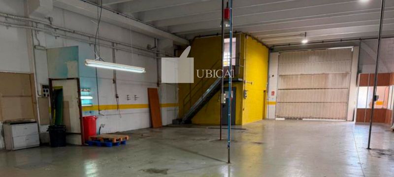 Industrial Warehouse for rent L