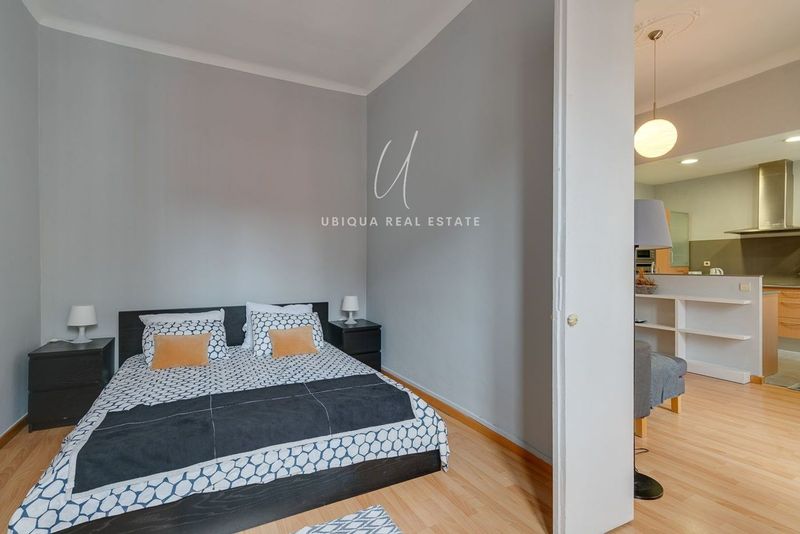 Piso en alquiler Barcelona. Ref: 1056. Ubiqua Real Estate