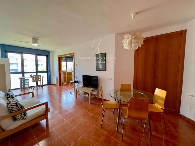 Piso en alquiler Barcelona. Ref: 1093. Ubiqua Real Estate